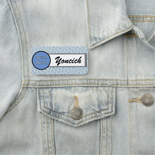 Aquarius Zodiac Symbol Element van K Yoncich Naamplaatje (In situ)