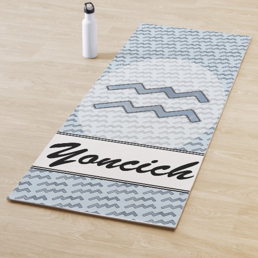 Aquarius Zodiac Symbol Element van K Yoncich Yogamat (In situ)