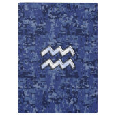 Aquarius Zodiac Symbool op Navy Digital Camouflage Klembord (Achterkant)
