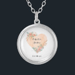 *~* AR30 WEDDING Floral Yellow Heart Flowers Gift Zilver Vergulden Ketting<br><div class="desc">(Zoek AR30 voor gelijkaardige punten.) dit maakt een groot JUBILEUM van de Wedding van de Gebeurtenis, een gift van de Valentijnsdag, een gift van de Dag van de Aarde etc. met ruimte voor de trouwdatum en de namen van het paar. Verander de tekstgebieden voor wat u altijd een gepersonaliseerd aangepast...</div>