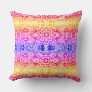Arabesque Mandala in Paars Geel en Roze Kussen