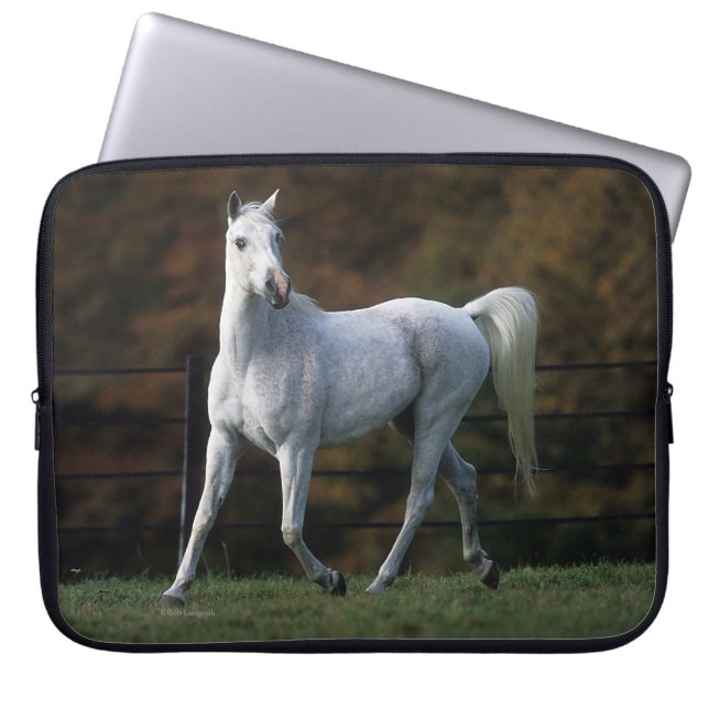 Arabische paarden aan het rijden 1 laptop sleeve (Voorkant)
