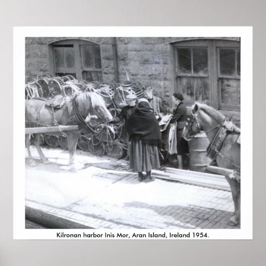 Aran Island Inis Mor, Kilronan Harbour Scene Poster (Voorkant)