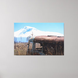 Ararat en oude Sovjet-bus in Armenië Canvas Afdruk