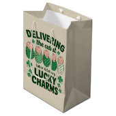 Arbeid & Levering Lucky Charm Nurse Shamrock Medium Cadeauzakje (Voorkant Gekanteld)