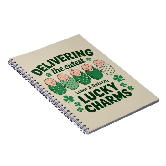 Arbeid & Levering Lucky Charm Nurse Shamrock Notitieboek (Rechterzijde)