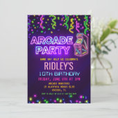 Arcade Feest Verjaardagsuitnodiging Kaart (Staand voorkant)