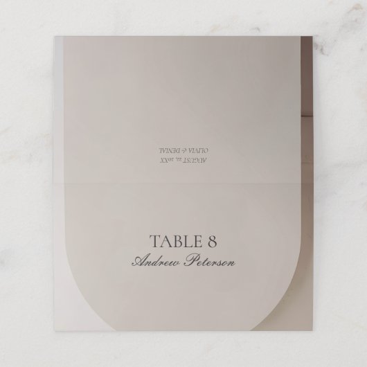 Arch Shaped Neutral Luxe Wedding Plaatskaartje (Buitenkant ongevouwen)