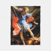 Archangel Michael tramples Satan, Guido Reni Fleece Deken (Voorkant)