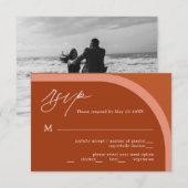 Arched Desert Terra Cotta Modern Wedding RSVP Kaar Kaartje (Voorkant / Achterkant)