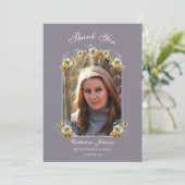 Arched Periwinkle Floral Graduation Bedankkaart (Staand voorkant)