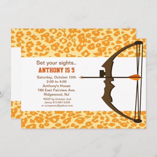 Archery met Colorful Camo Birthday-uitnodiging Kaart (Voorkant / Achterkant)