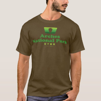 Arches National Park Retro Badge Pijlpunt Groen T-shirt