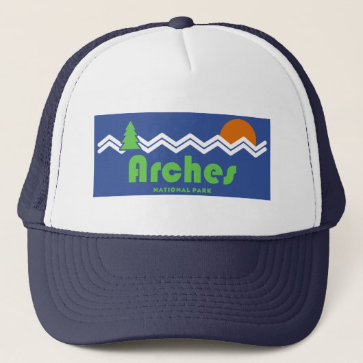 Arches National Park Retro Trucker Pet (Voorkant)