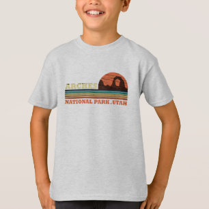 Arches National Park Utah Delicate Arch  T-shirt