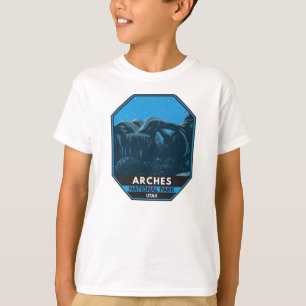 Arches National Park Utah Night Sky  T-Shir T-shirt