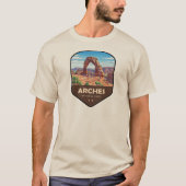 Arches National Park Utah Shield T-shirt (Voorkant)