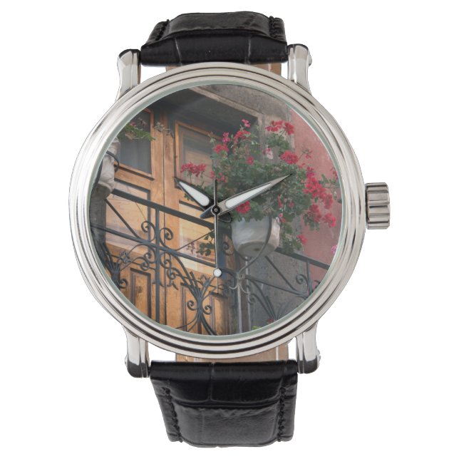 Architectuur op straat van San Miguel de Horloge (Voorkant)