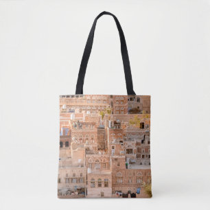 Architectuur van de Oude stad Sana'a, Jemen. UNE Tote Bag