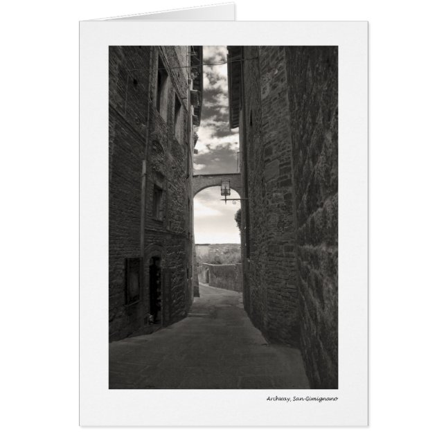 Archway, San Gimignano (Voorkant)