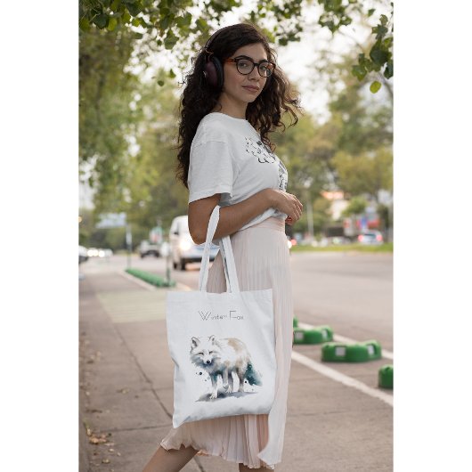 Arctic Beauty: Winter Fox op maat Tote Bag