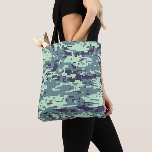 Arctic Digital Camo Pattern Tote Bag (Dichtbij)