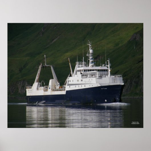 Arctic Fjord, Catcher/Processor in Kapiteins Bay Poster (Voorkant)