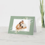 Arctic Winter Botanical Lijst 4 Foto Sage Feestdagen Kaart<br><div class="desc">Elegant waterverf arctic winter botanical lijst,  groene vakantiefoto kaart. Enige voorfoto met de lijnen van de sjabloon voor uw douanegroet en jaar. Binnen eigenschappen,  3 fotocollage,  ruimte van de sjabloon voor uw bericht en namen.</div>