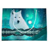 Arctische wolf en magische nacht met noorderlicht groot cadeauzakje (Voorkant)