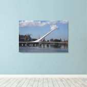 Argentinië, hoofdstad Buenos Aires. Vrouw Canvas Afdruk (Insitu (Houten vloer))