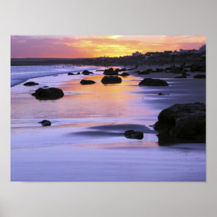 Argentinië, Las Grutas. Het strand bij zonsonderga Poster