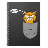 ärgerliche Katze in Brusttasche Notitieboek (Voorkant)