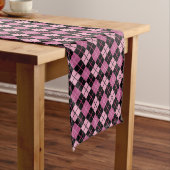 Argyle Pattern in Black en Pink Korte Tafelloper (Voorbeeld)