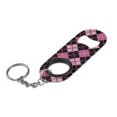 Argyle Pattern in Black en Pink Sleutelhanger Flessenopener (Voorkant Gekanteld)
