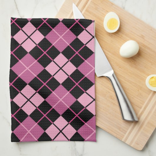 Argyle Pattern in Black en Pink Theedoek (Quarter Fold)
