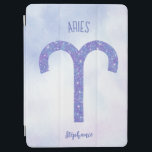 Aries Astrology Sign Speciaal Paars iPad Air Cover<br><div class="desc">Deze ,  gepersonaliseerde paarse en lavender Aries iPad-draagtas heeft uw astrologische teken van de Zodiac in een prachtige glans zoals de constellaties. Pas dit schattige geschenk met jouw naam in prachtig krullend manuscript voor iemand met een late Maart of vroege verjaardag van April aan.</div>