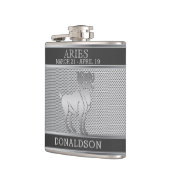 Aries in zwarte en zilvermeesterkolf heupfles (Links)