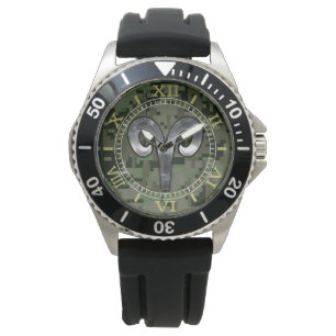 Aries Zodiac Symbol Woodland Camouflage Dial Horloge