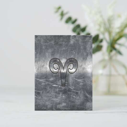 Aries Zodiac-symbool in Silver Steel Style Briefkaart (Staand voorkant)