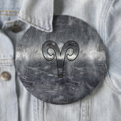 Aries Zodiac-symbool in Silver Steel Style Ronde Button 6,0 Cm (In situ)