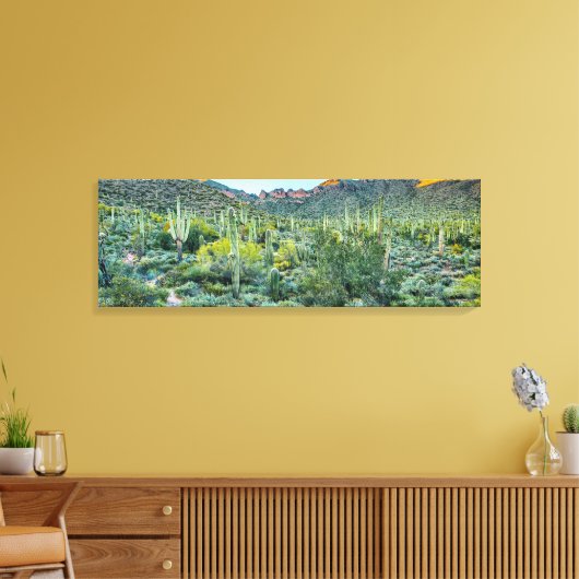 Arizona Desert Hiking Saguaro Cactus Forest 36x12 Canvas Afdruk (Insitu (Woonkamer))