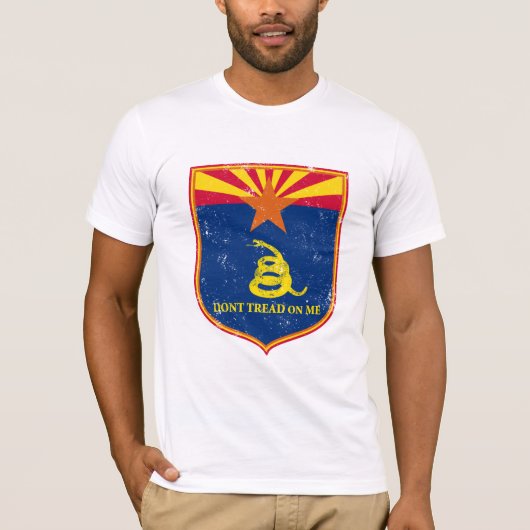 Arizona en Gadsden Flag Shield T-shirt (Voorkant)