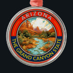 Arizona Travel Art Badge Metalen Ornament<br><div class="desc">Arizona retro vector reisontwerp. Deze retro-stijl reiskunst,  met zijn mix van gedurfde kleuren en  allure,  is ontworpen om een gevoel van avontuur te inspireren.</div>