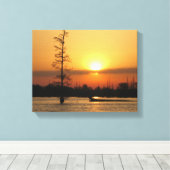 Arkansas Sunrise op Millwood Lake Canvas Print (Insitu (Houten vloer))