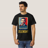Arm Ukraine nu, Volodymyr Zelensky T-Shirt (Voorkant volledig)