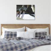 arm van Endeavor onder de International Space Stat Canvas Afdruk (Insitu (Slaapkamer))