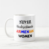Armeense vrouwen koffiemok (Links)