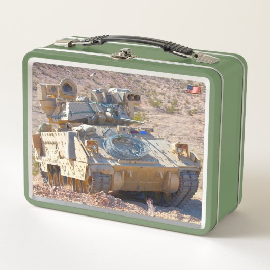 ARMORED PERSONNEL CARRIER - M2 Bradley (Voorkant)