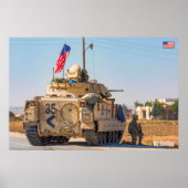ARMORED PERSONNEL CARRIER - M2 Bradley Poster (Voorkant)