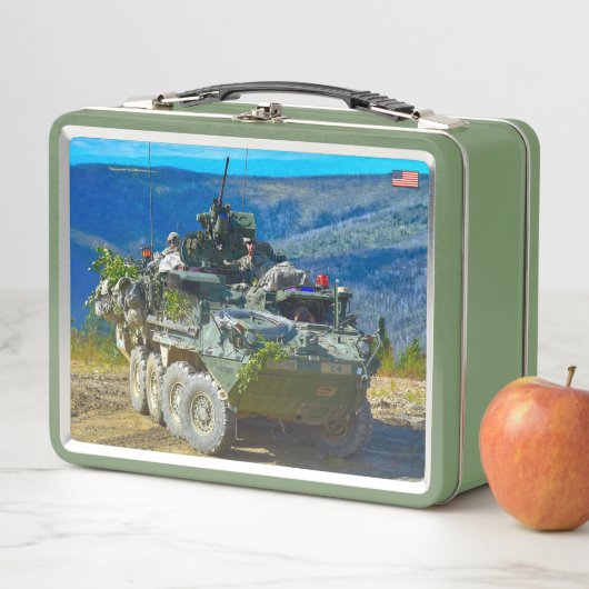 ARMORED PERSONNEL CARRIER - Stryker (In situ)